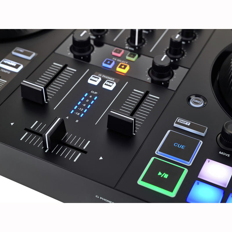 Traktor s2. Traktor s2 mk2. Native instruments Traktor kontrol s2 mk3. Kontrol s2 mk3. DJ контроллер Traktor s2