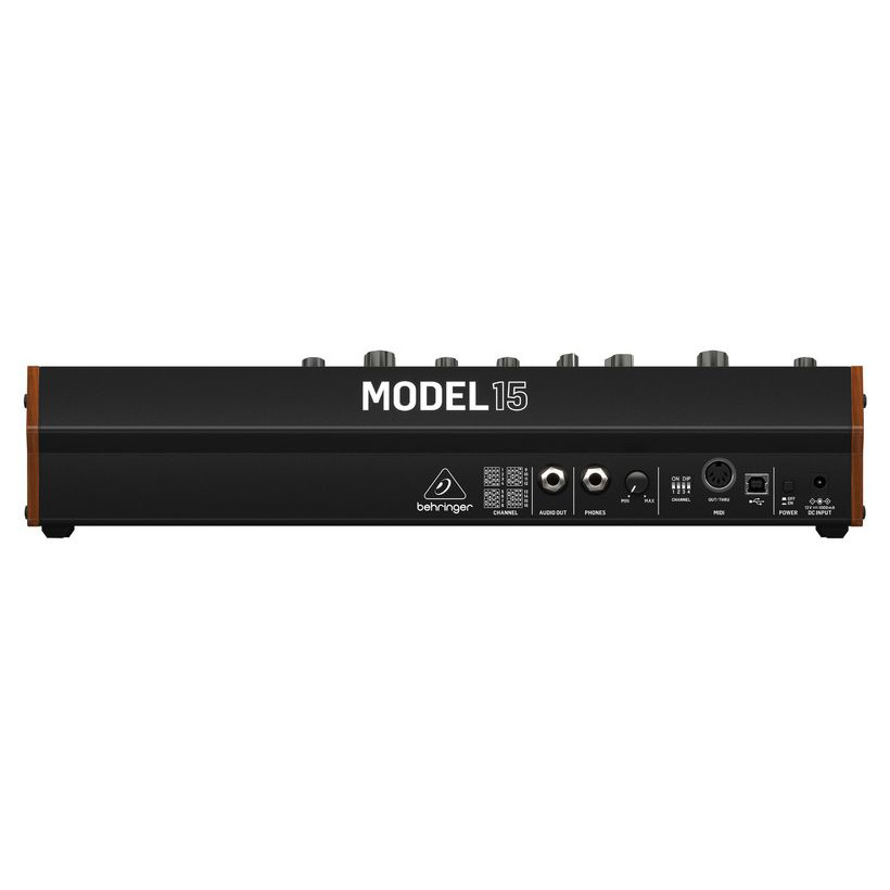 Behringer Model 15 Настольные аналоговые синтезаторы