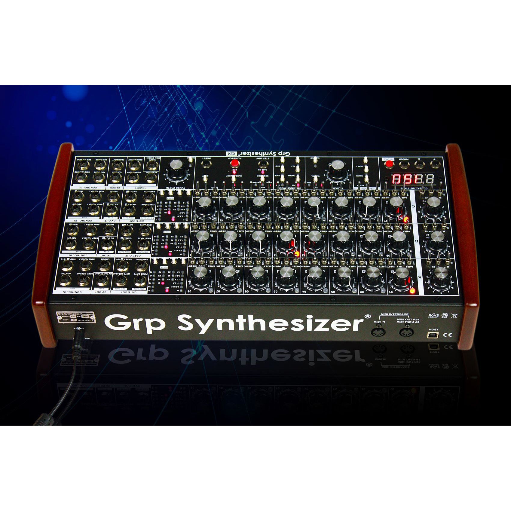 Grp Synthesizer R24 Настольные аналоговые синтезаторы