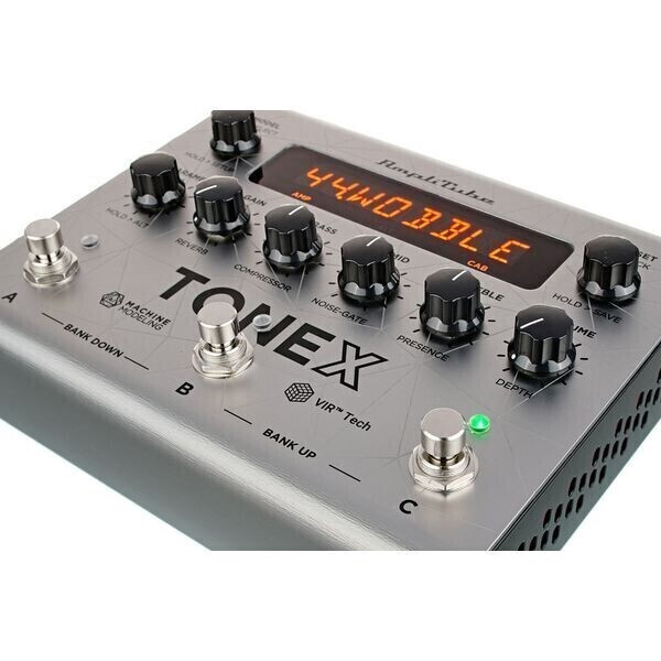 IK Multimedia TONEX Pedal - Bass Edition Различное Музыкальное Оборудование