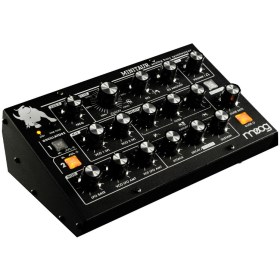 Moog Minitaur Настольные аналоговые синтезаторы