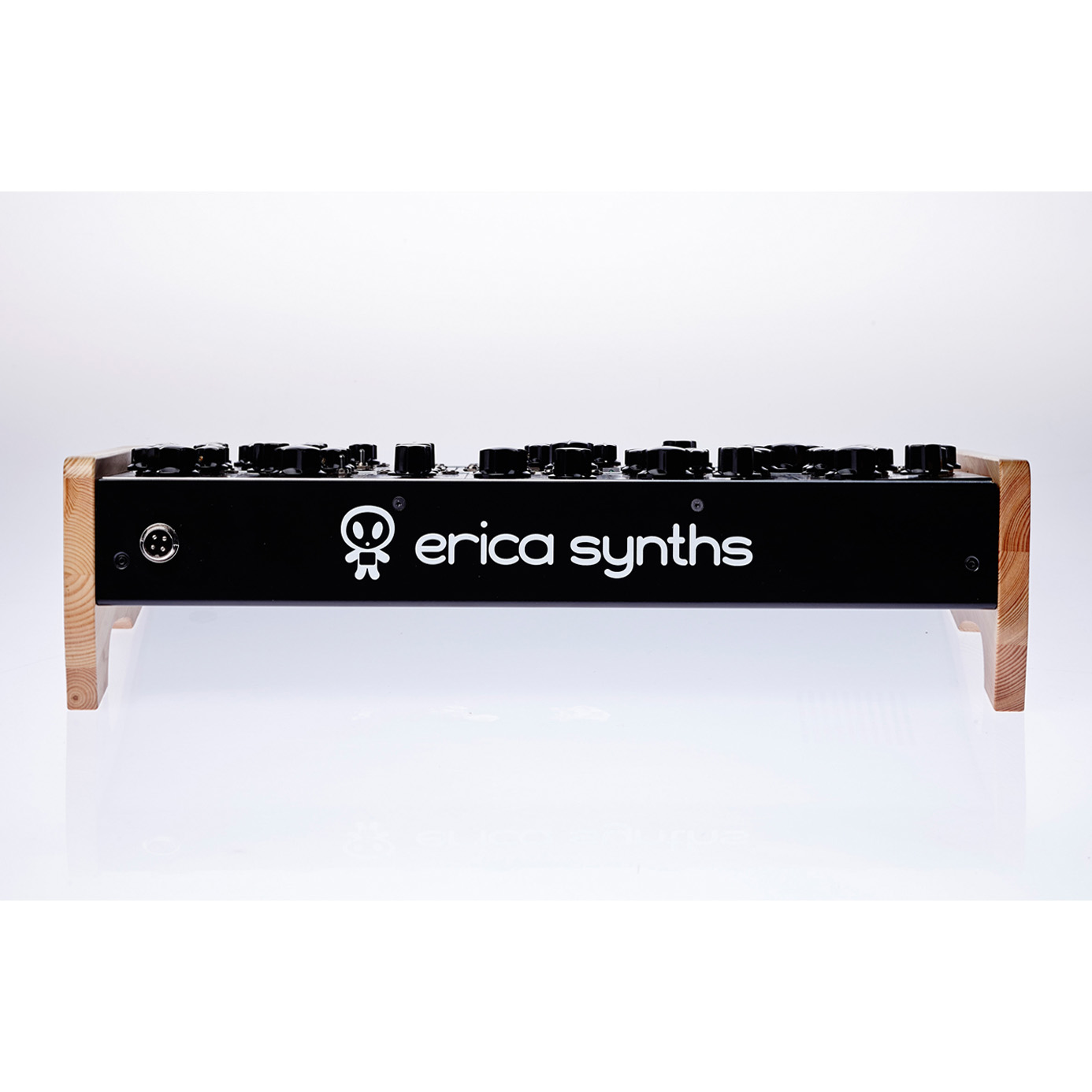 Erica Synths 2x84HP skiff case for external linear PSU Eurorack - кейсы для модульных синтезаторов