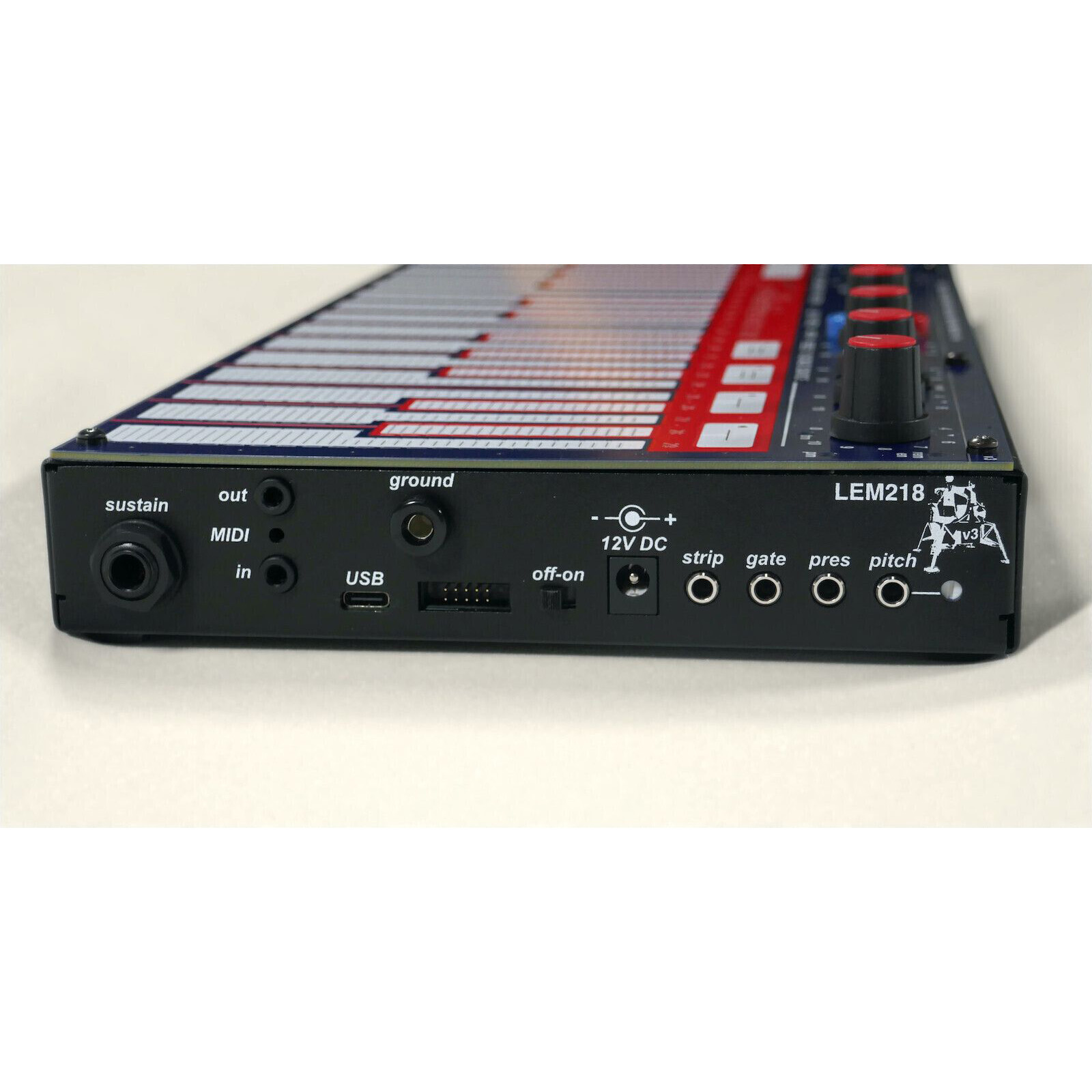 Buchla LEM 218 v3 BU-LEM218v3 Различное Музыкальное Оборудование