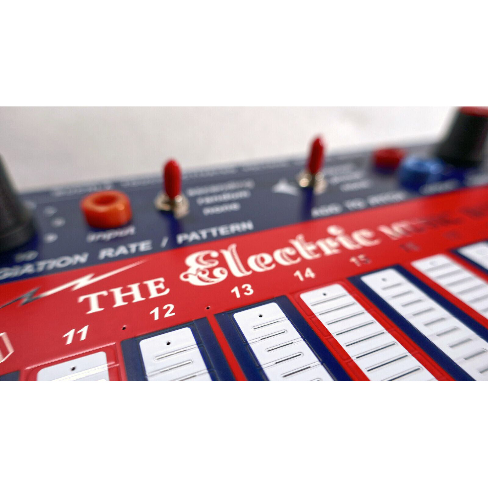 Buchla LEM 218 v3 BU-LEM218v3 Различное Музыкальное Оборудование