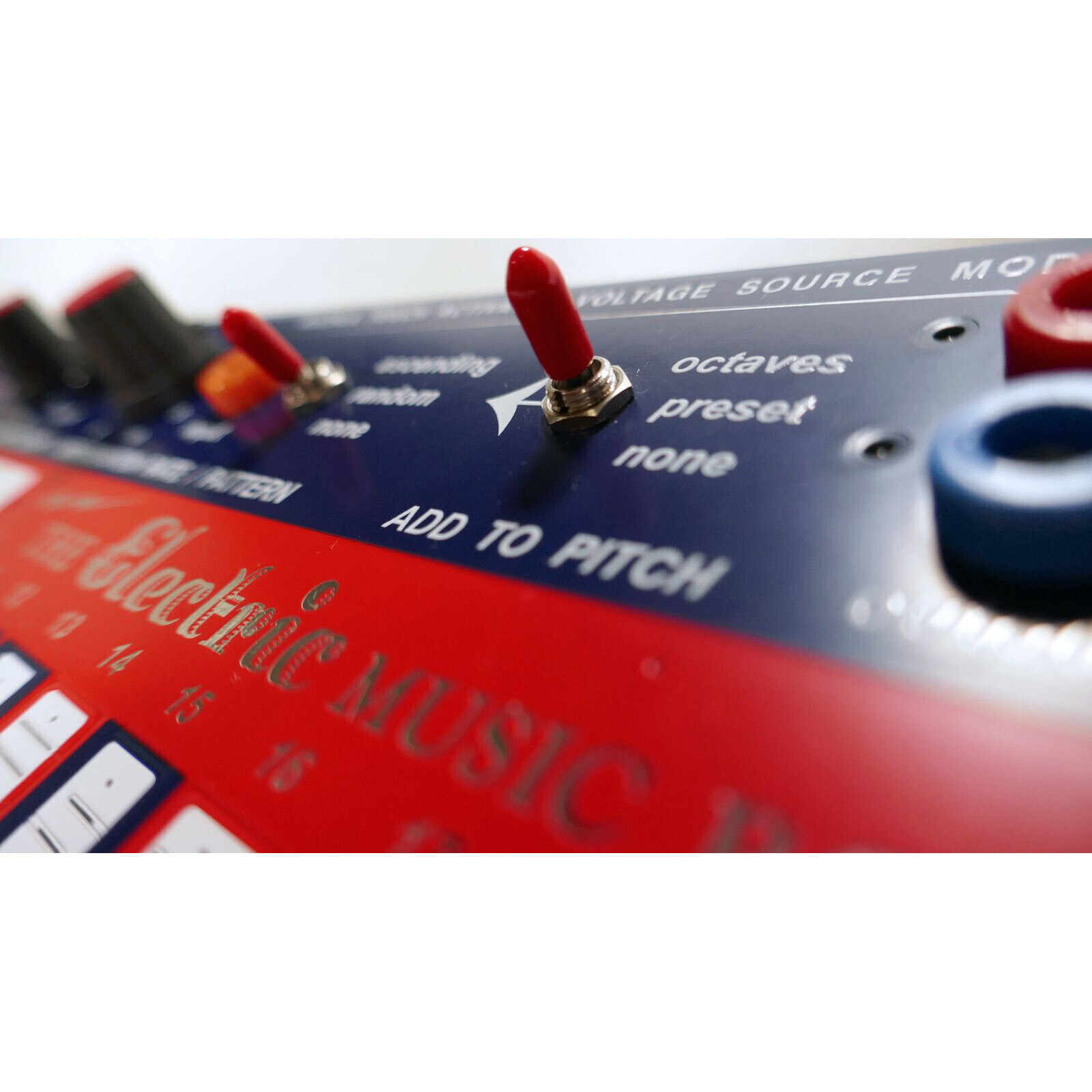 Buchla LEM 218 v3 BU-LEM218v3 Различное Музыкальное Оборудование