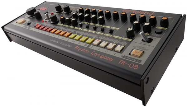 Roland TR-08 – современная версия легендарной программируемой драм-машины TR-808