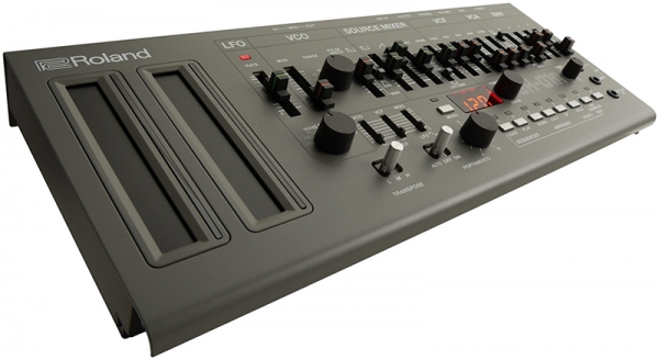 Roland SH-01A – реинкарнация легендарного аналогового синтезатора SH-101