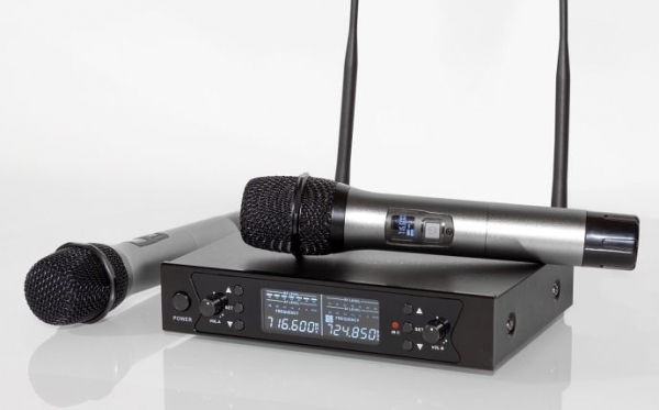 Axelvox DWS7000HT и PT7000GTS — аналоговая беспроводная радиосистема и совместимый поясной передатчик