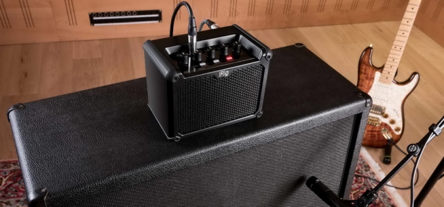 IK Multimedia iRig Micro Amp – гитарный усилитель со встроенным аудиоинтерфейсом