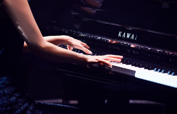 Kawai Novus NV5 – премиальное гибридное пианино
