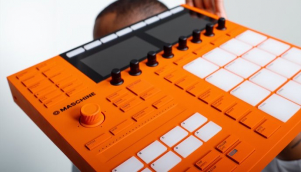 Native Instruments Maschine Flame Orange – ограниченное издание популярного контроллера