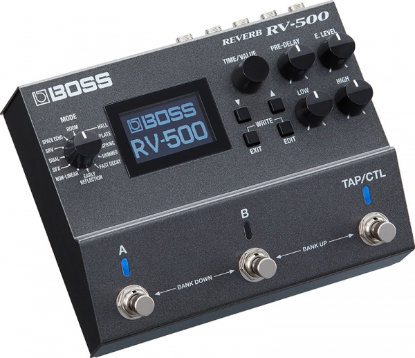 BOSS RV-500 – напольный гитарный ревербератор