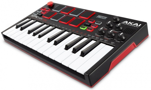 Akai MPK Mini Play – компактная MIDI клавиатура со встроенными тембрами